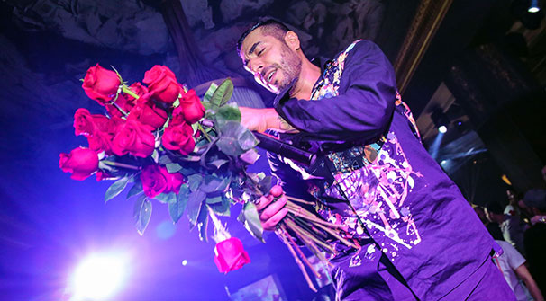100 Кила с рекорд по флирт