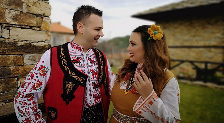 Пепи Христозова и Здравко Мандаджиев - Стани, стани, Тодоре