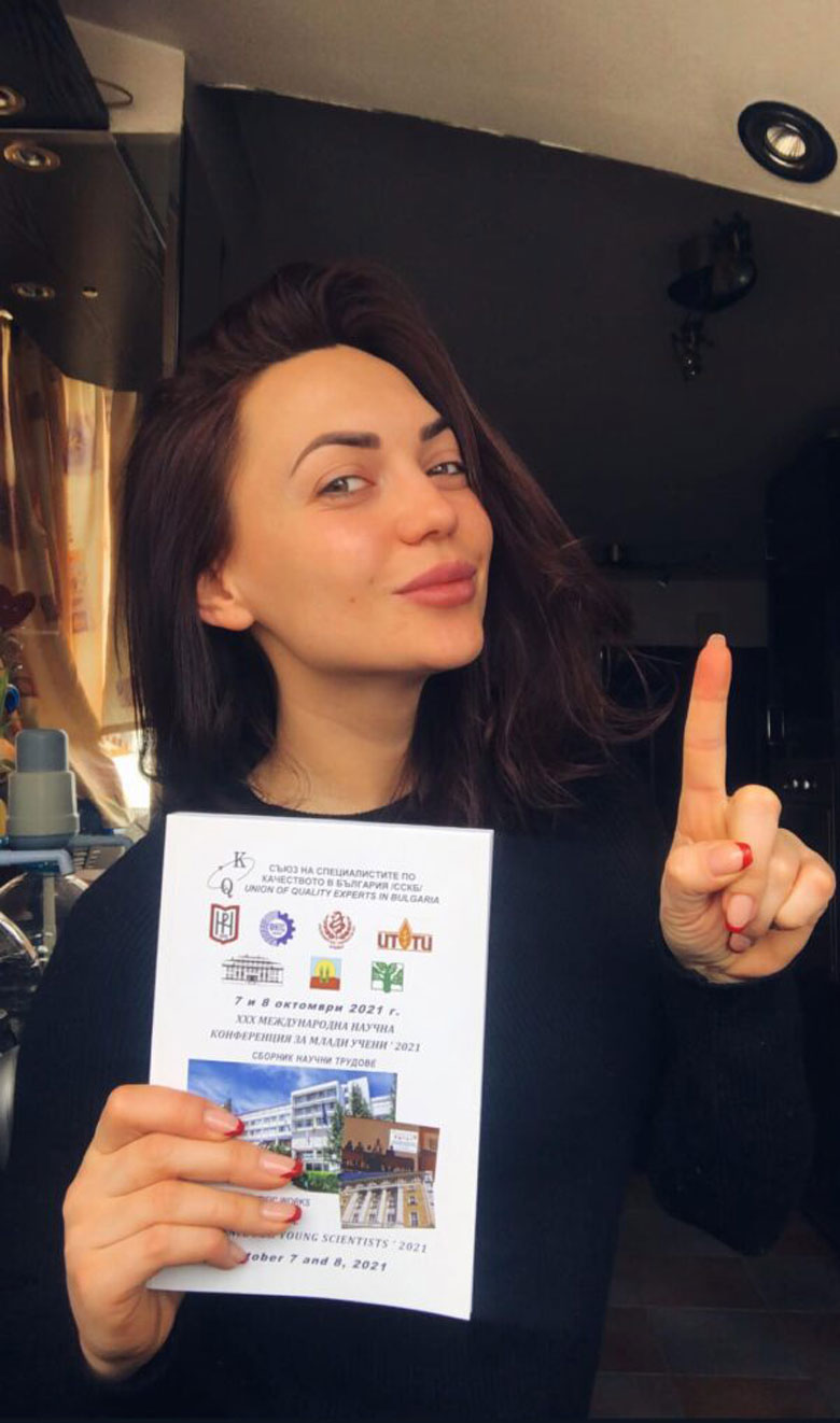 Попфолк звезда блесна с научно постижение/ ВИЖ | Signal.bg Попфолк звезда блесна с научно постижение/ ВИЖ | Signal.bg