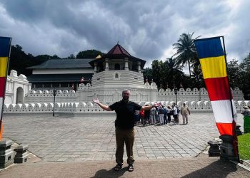 Фолк певец акостира в Шри Ланка, показа фрапиращи кадри / СНИМКИ