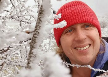Атрактивният рокаджия Шеки поднесе мега изненада - прави дует с култов попфолк певец