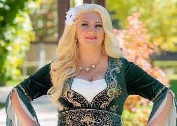 Гласовитата родопчанка Тони Войводова сбъдна голямата си мечта