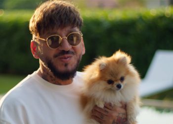 Лятно парти настроение с DJ Живко Микс и Ники в бомбастичния нов дует "Кучета" / Видео