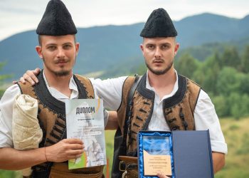 Гела стана сцена на неподправена магия, след 7-часово гайдарско надсвирване обявиха най-добрите