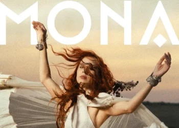 MONA представя дебютния си албум „Жива“ – 12 песни, два дуета и осем нови композиции