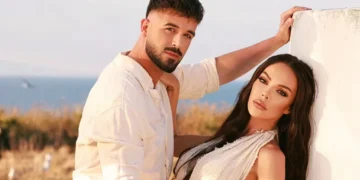 Галена и Вениамин отново взривиха „50-те най…“! „Добър човек“ покори феновете и остана недостижим на върха | Signal.bg Галена и Вениамин с баладата „Добър човек“, която оглави класацията „50-те най…“ на Signal.bg